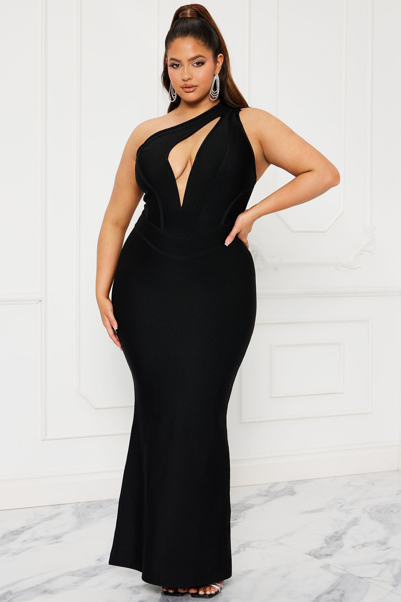 Sofia Bandage Maxi Dress - Black