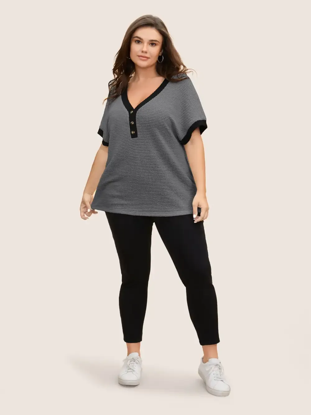 V Neck Contrast Button Detail Knit T-Shirt