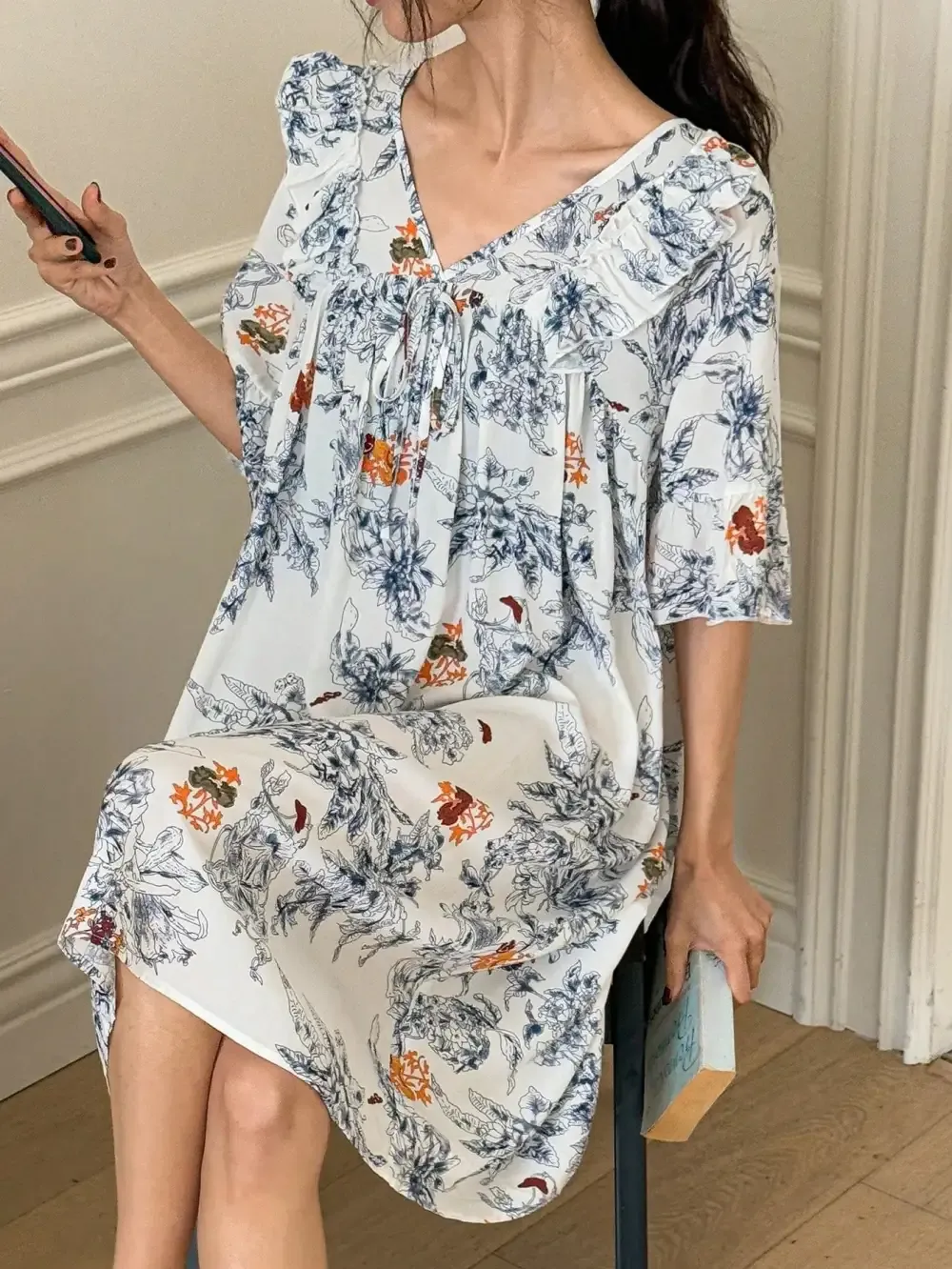 DAZY Women's Ruffle Hem Printed Nightgown