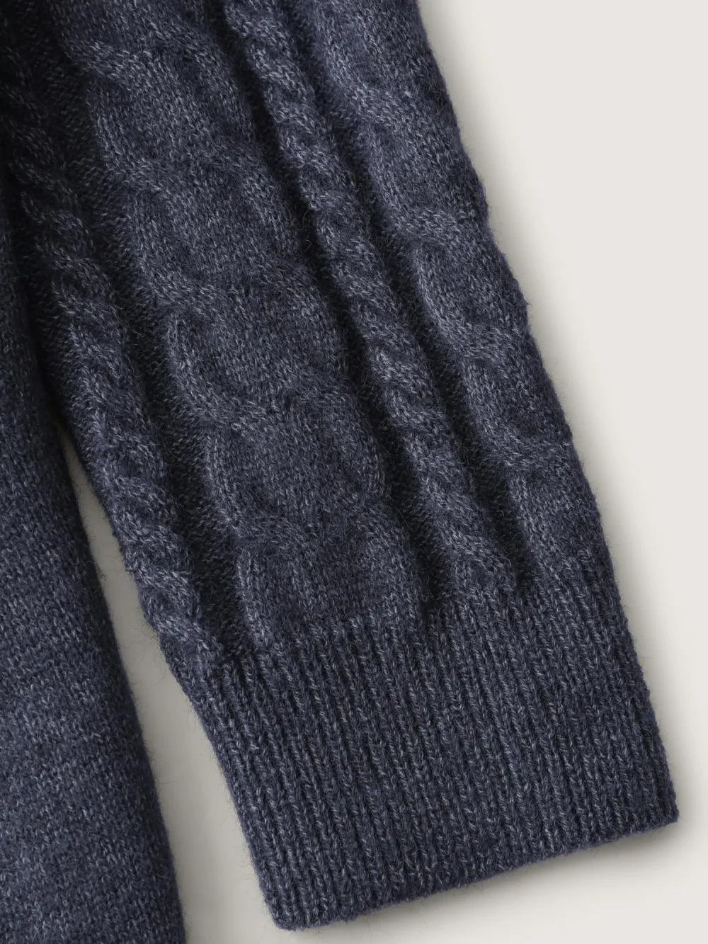 Twisted Texture Pockets Slit Knit Cardigan