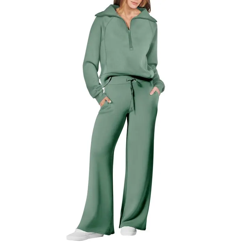 Women's 2-Piece Oversized Sweatsuit – Sweatshirt & Sweatpants Lounge Set.