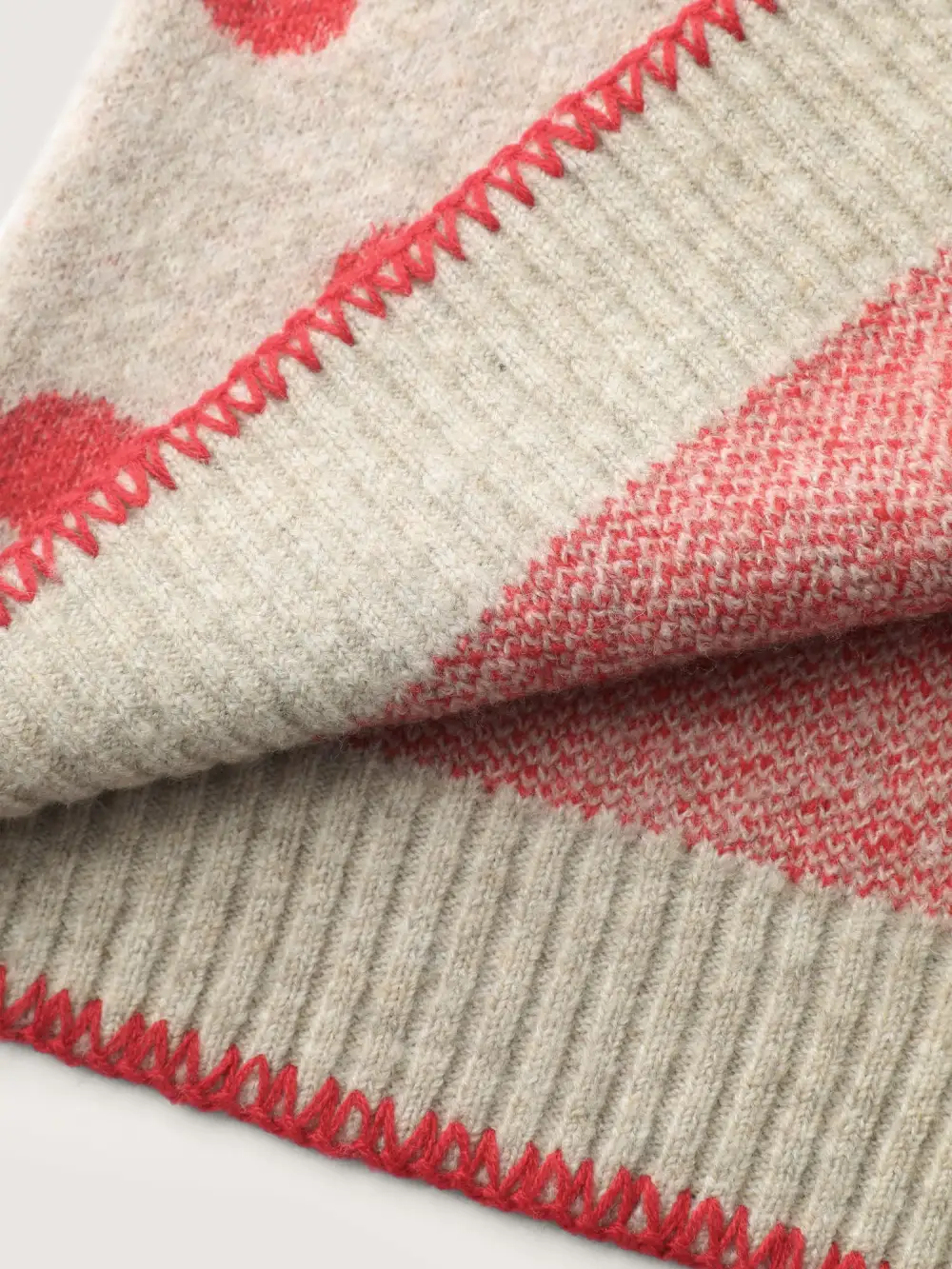 Polka Dots Jacquard Buttons Knit Cardigan