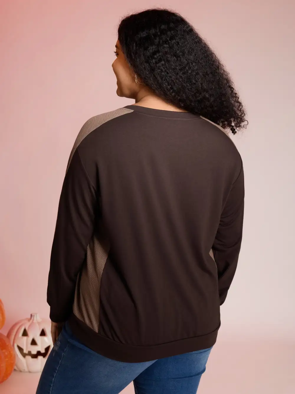 Haunted Heart Relaxed Fit Round Neck Sweatshirt