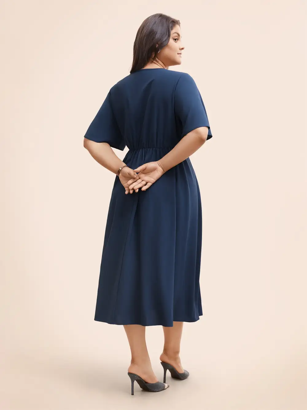 Plain Round Neck Plicated Detail Dress