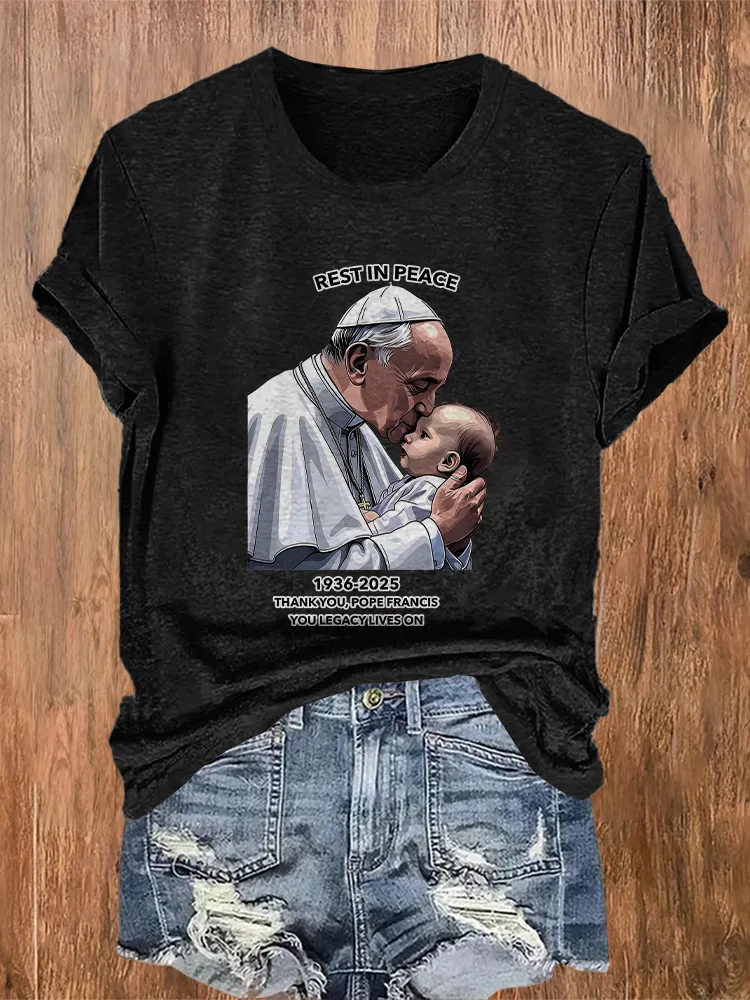 Women's Rest In Peace 1936-2025 Thank You Pf You Legacy Lives On Round Neck Short Sleeves Pure Cotton T-Shirt