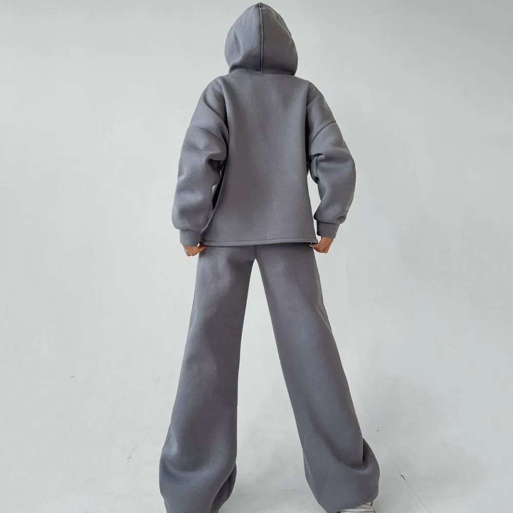 Two-piece Women's Hooded Pocket Sweater Suit