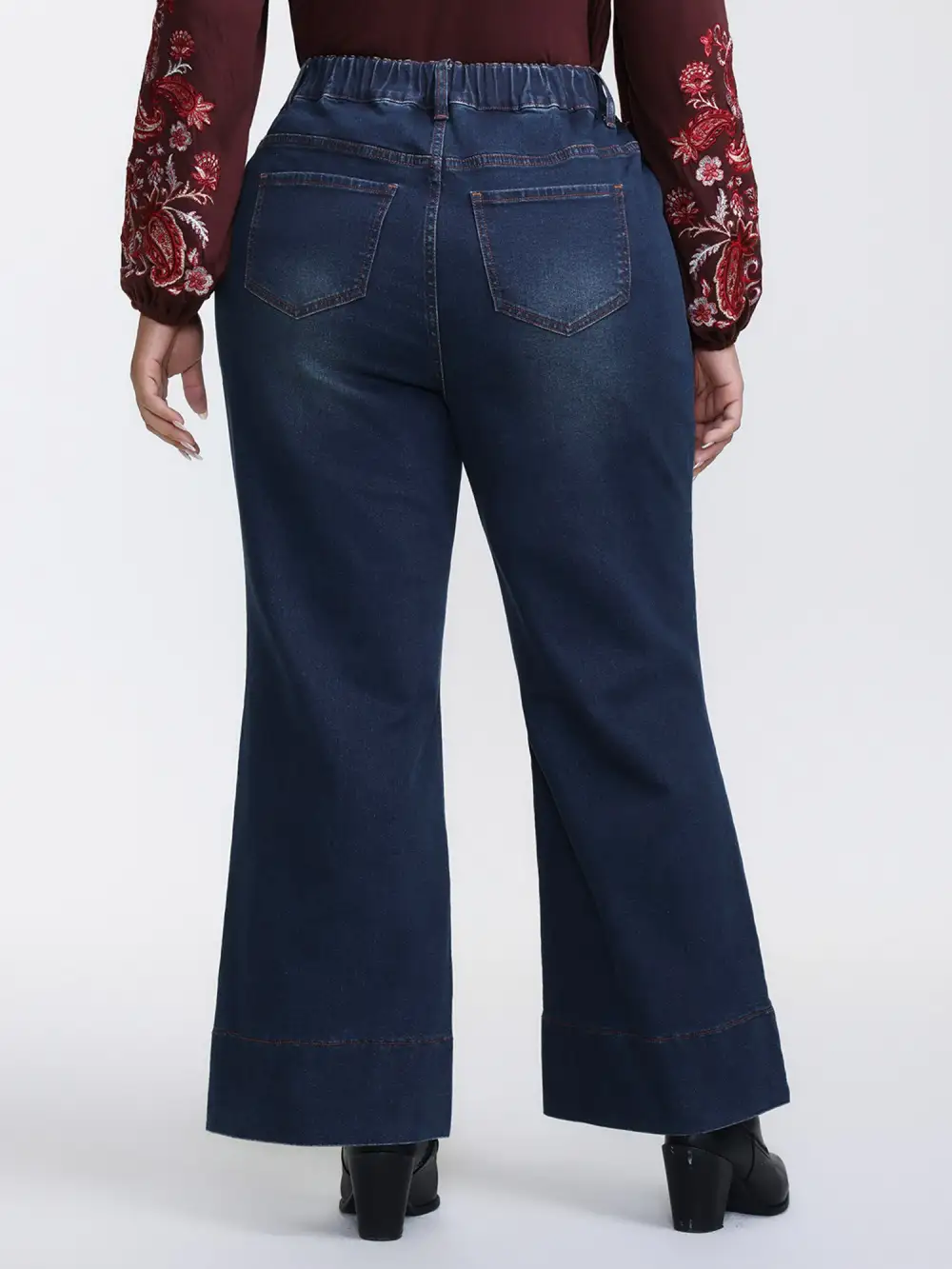 Flared Hem Easy-Fit Jeans
