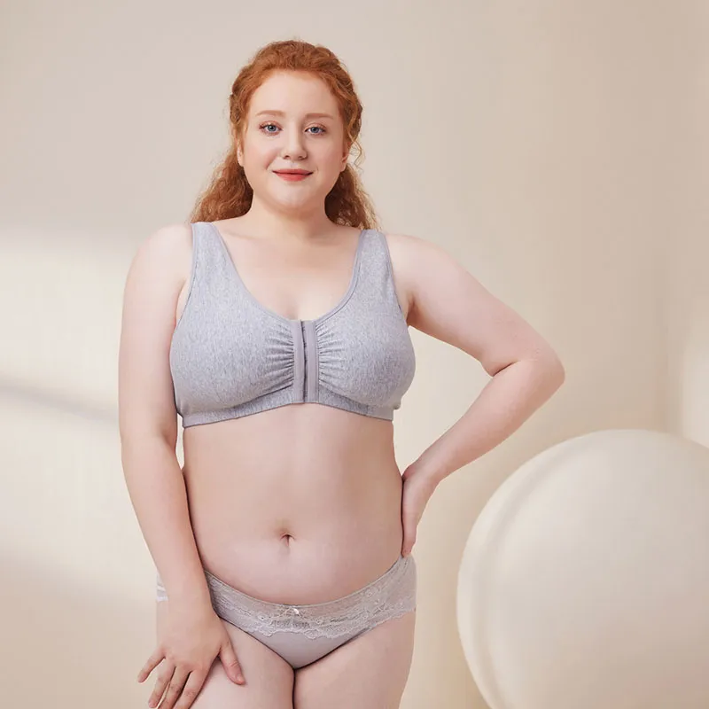 Plus Size Classic FullCup Front Close Bra