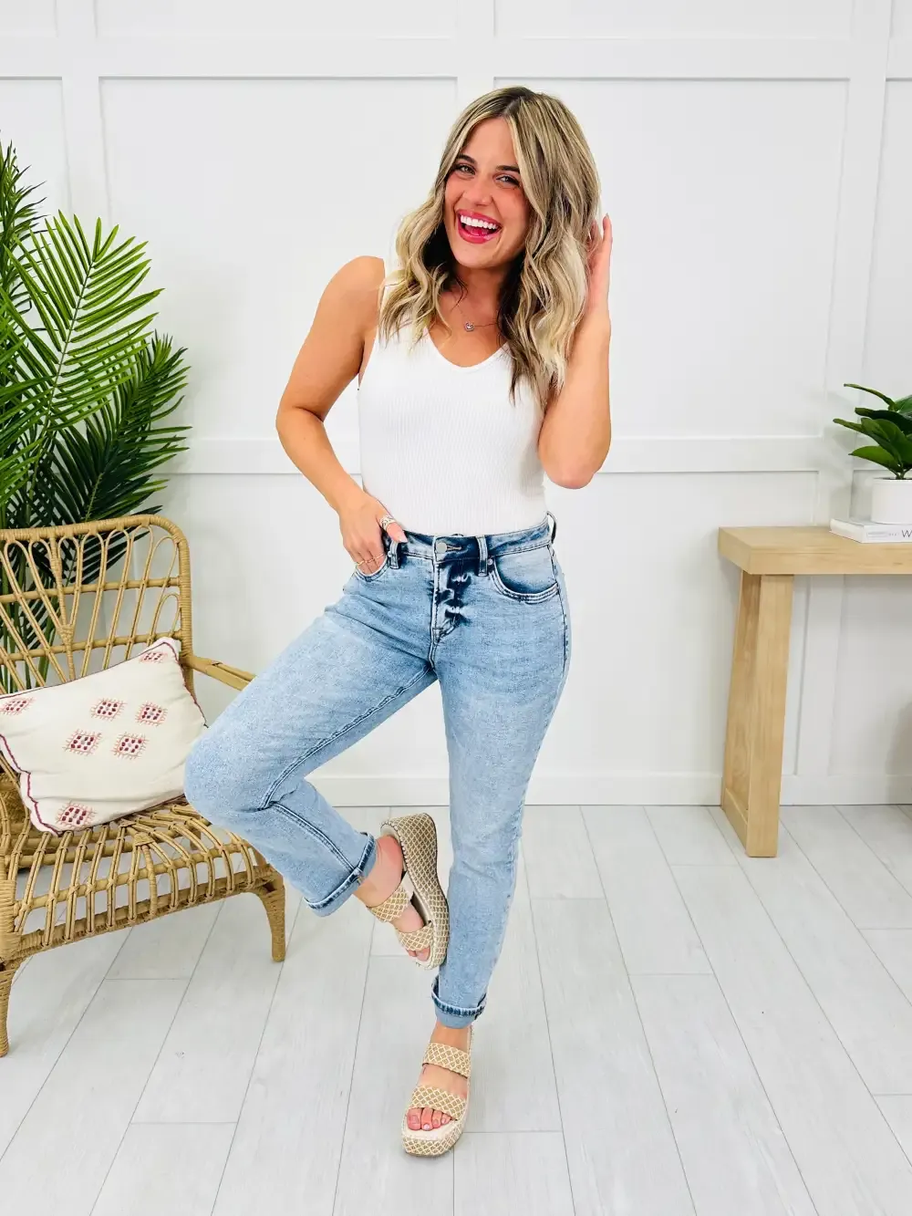 Take My Advice Tummy Control MOCO Exclusive Straight Jeans