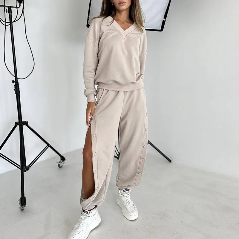 V-neck detachable single-breasted sweatshirt set