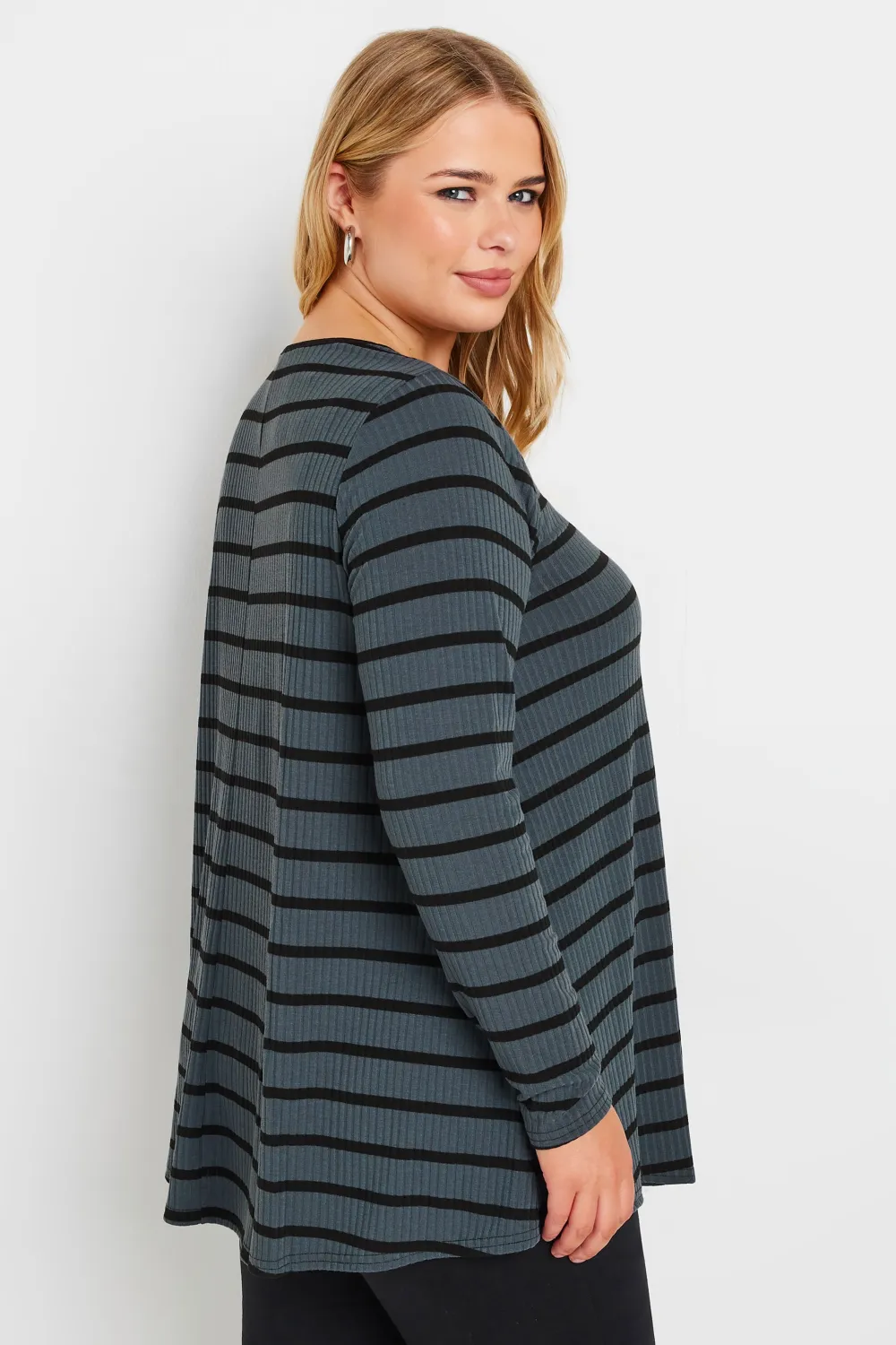 YOURS Curve Black Long Sleeve Ribbed Swing Top