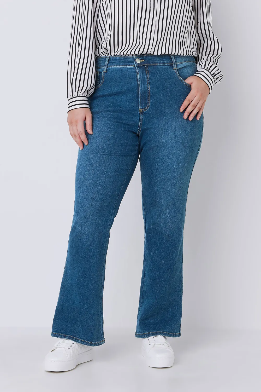 EVANS Curve Fit Black Bootcut Jeans