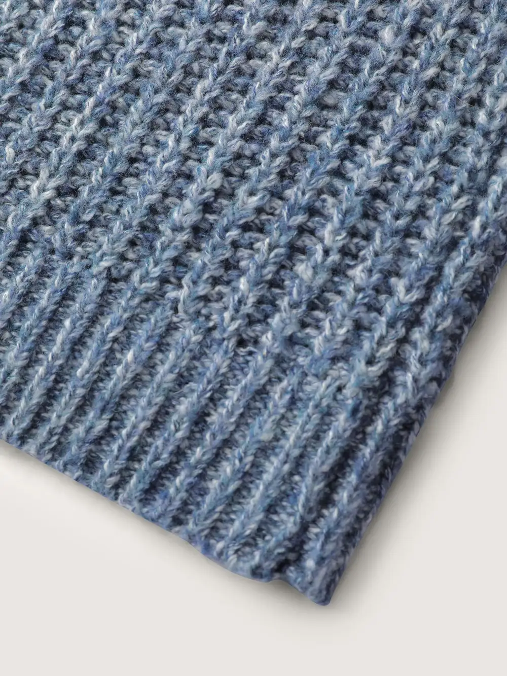 Heather Turtle Neck Solid Pullover