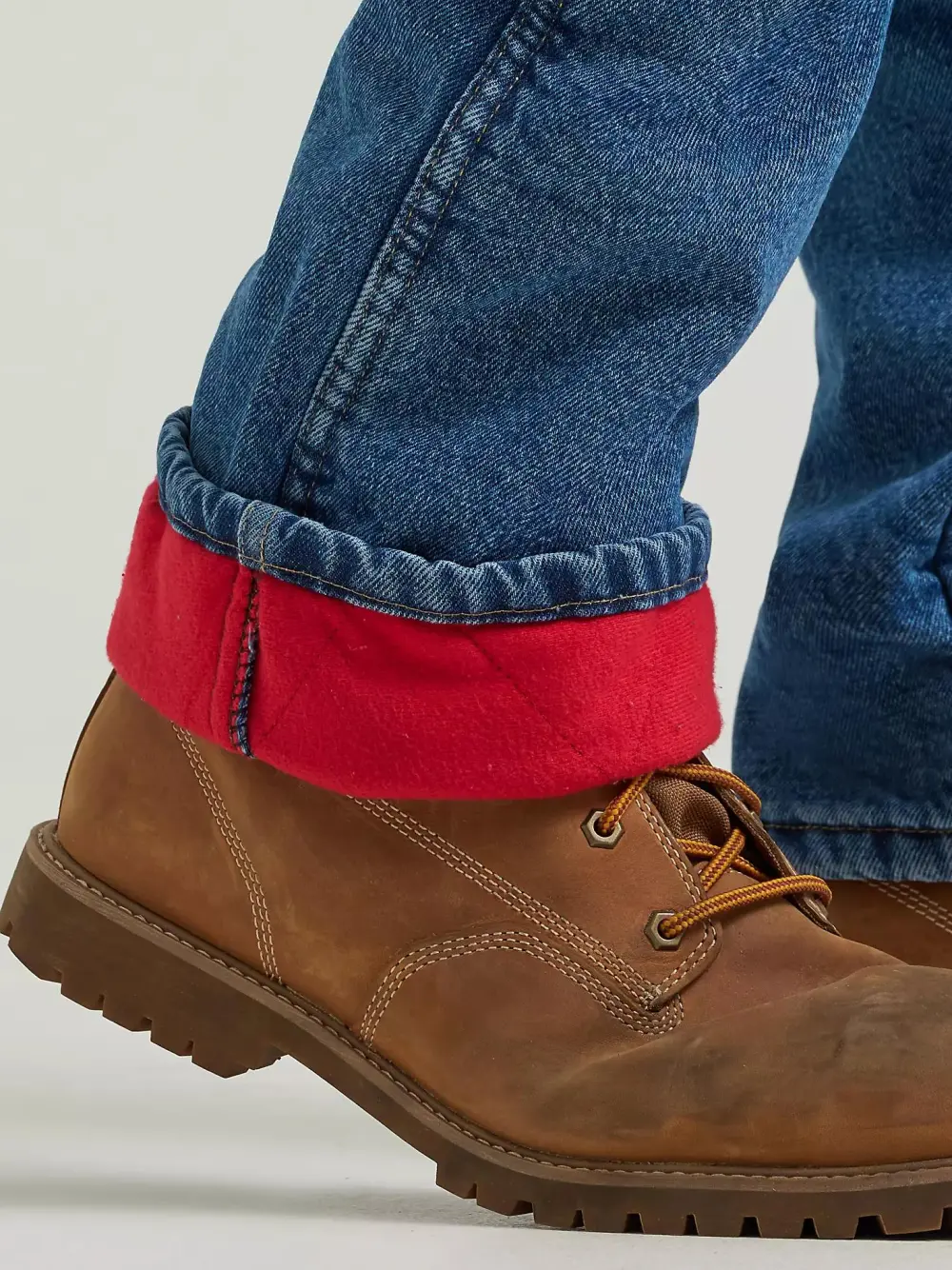 WRANGLER RUGGED WEAR THERMAL JEAN IN STONEWASHED