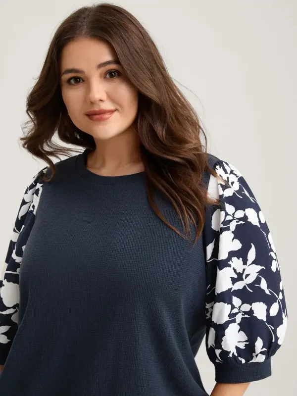 Textured Floral Puffy Sleeve Sweatshirt