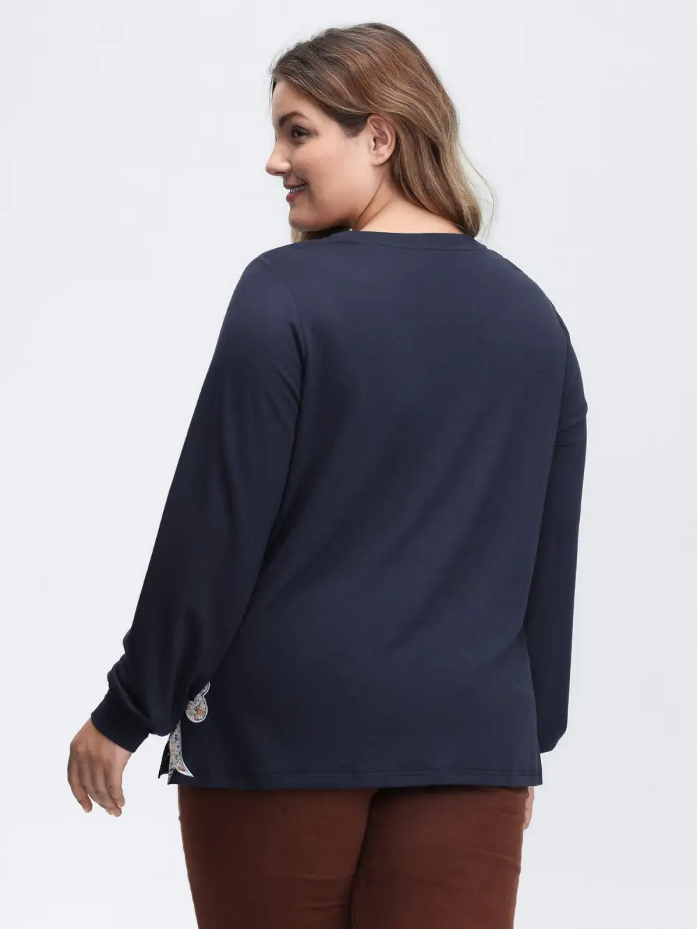 Mama Applique Embroidery Round Neck Sweatshirt