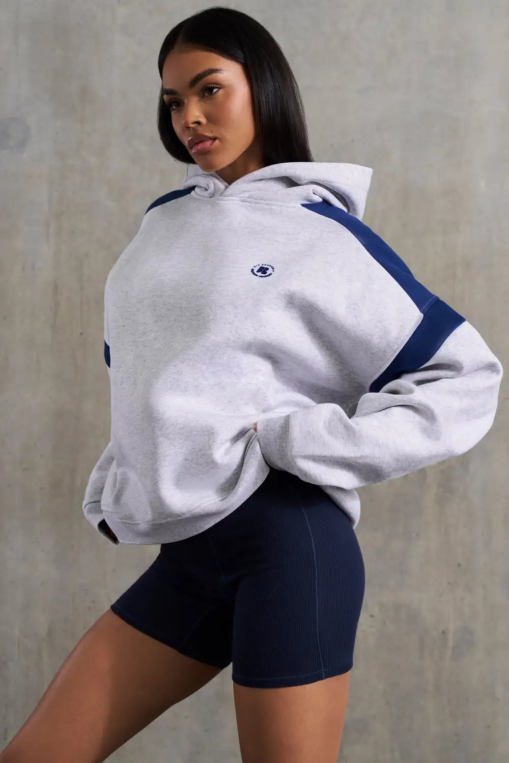 Academic - Oversized Hooded Sweatshirt in Heather Grey