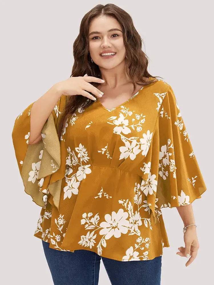 Floral Printed Plicated Detail Flutter Sleeve Blouse