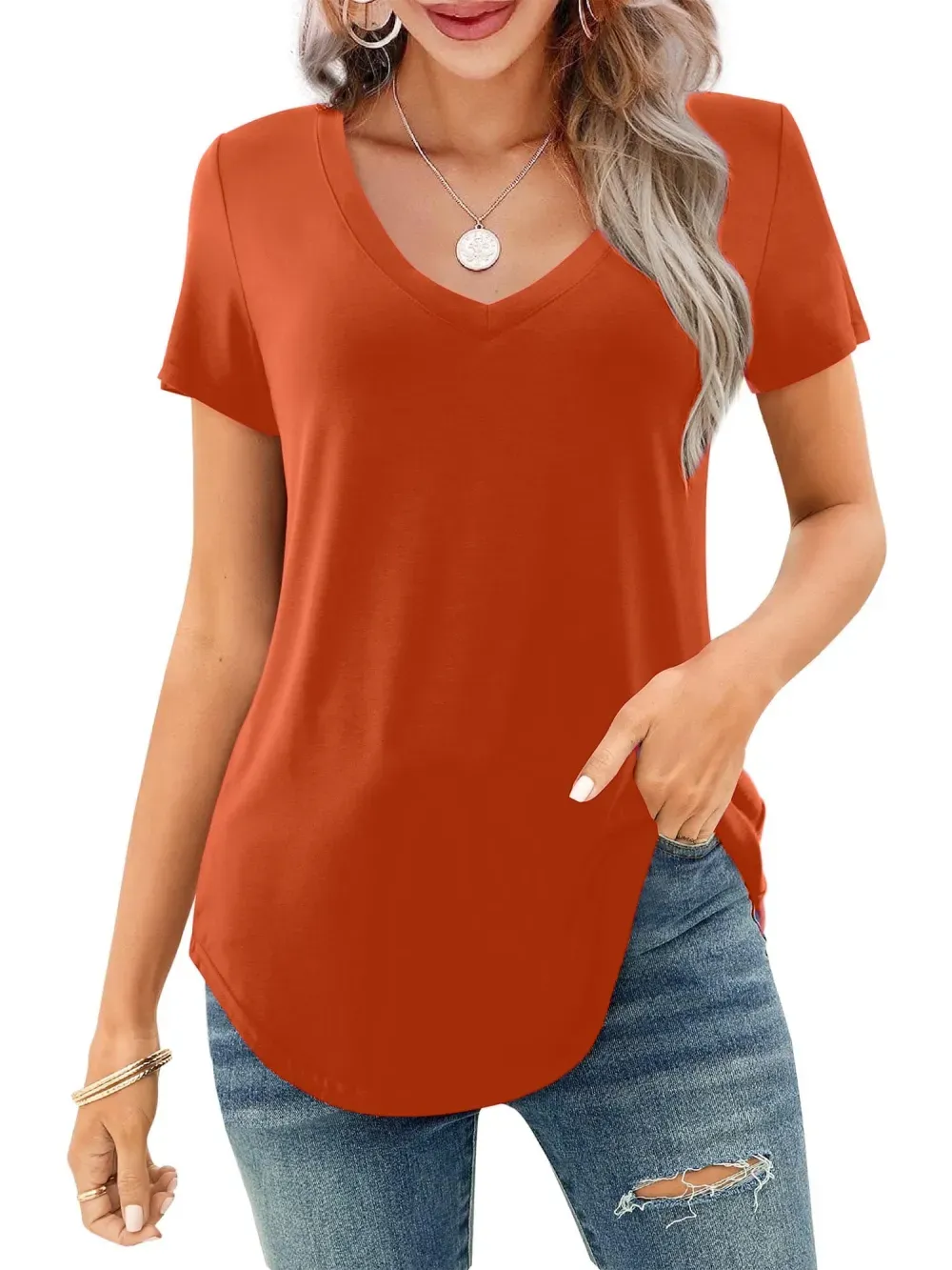 ✨Women's V-neck Short Sleeve Curved Hem Tee Top