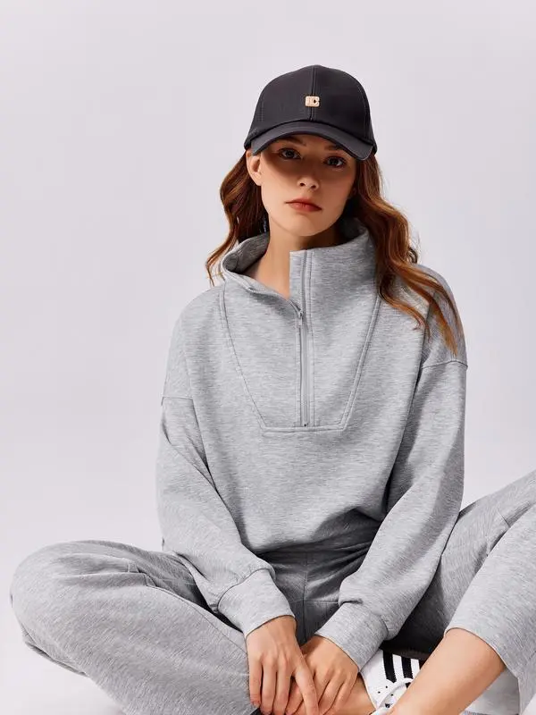 Women’s 2-Piece Sweatsuit – Half-Zip Pullover & Joggers