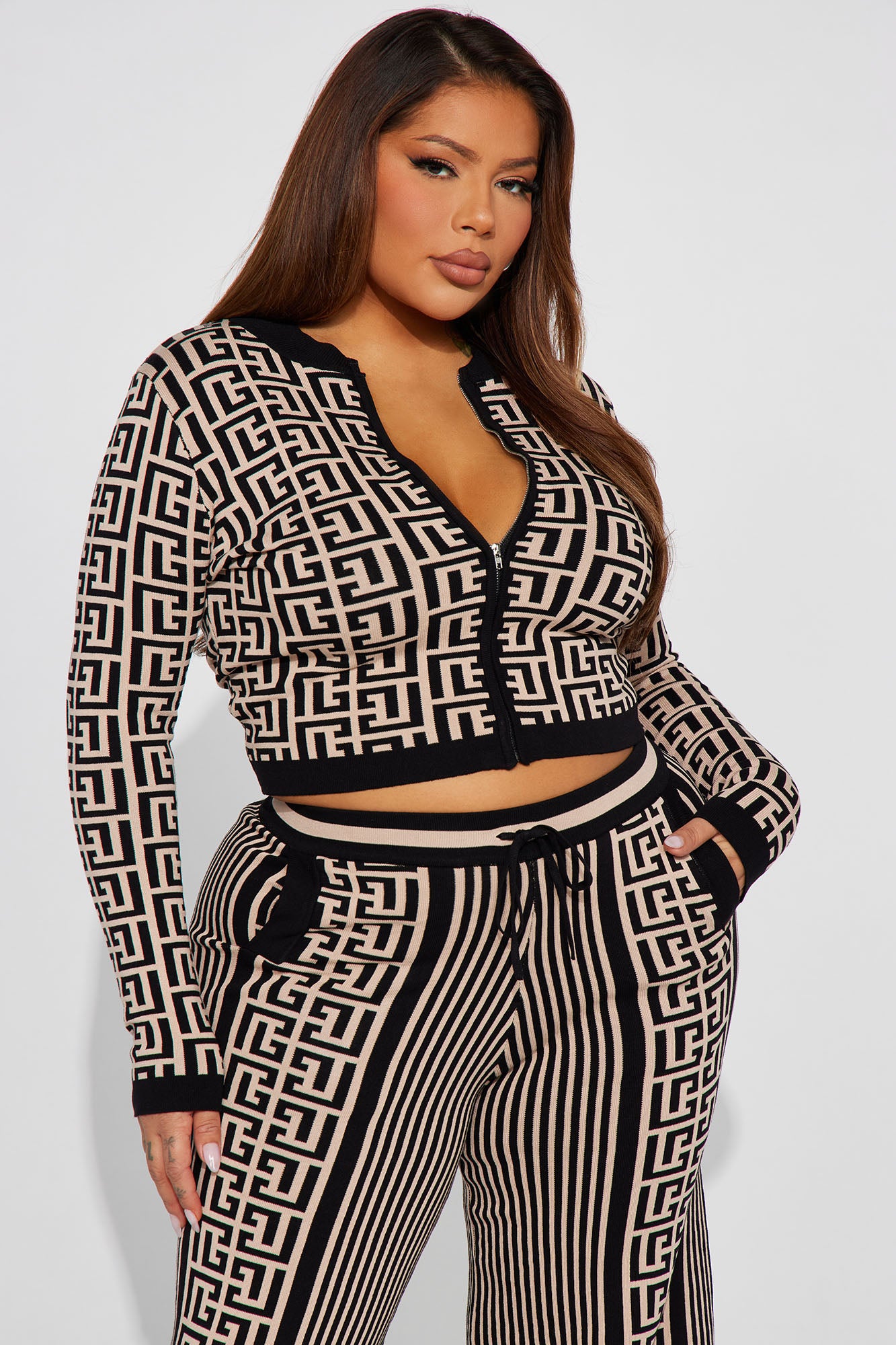 Stay Pretty Sweater Pant Set - Black/combo