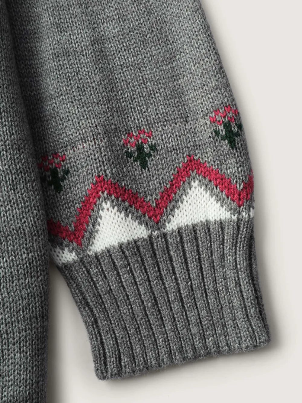 Tomato Pattern Color Contrast Knit Cardigan