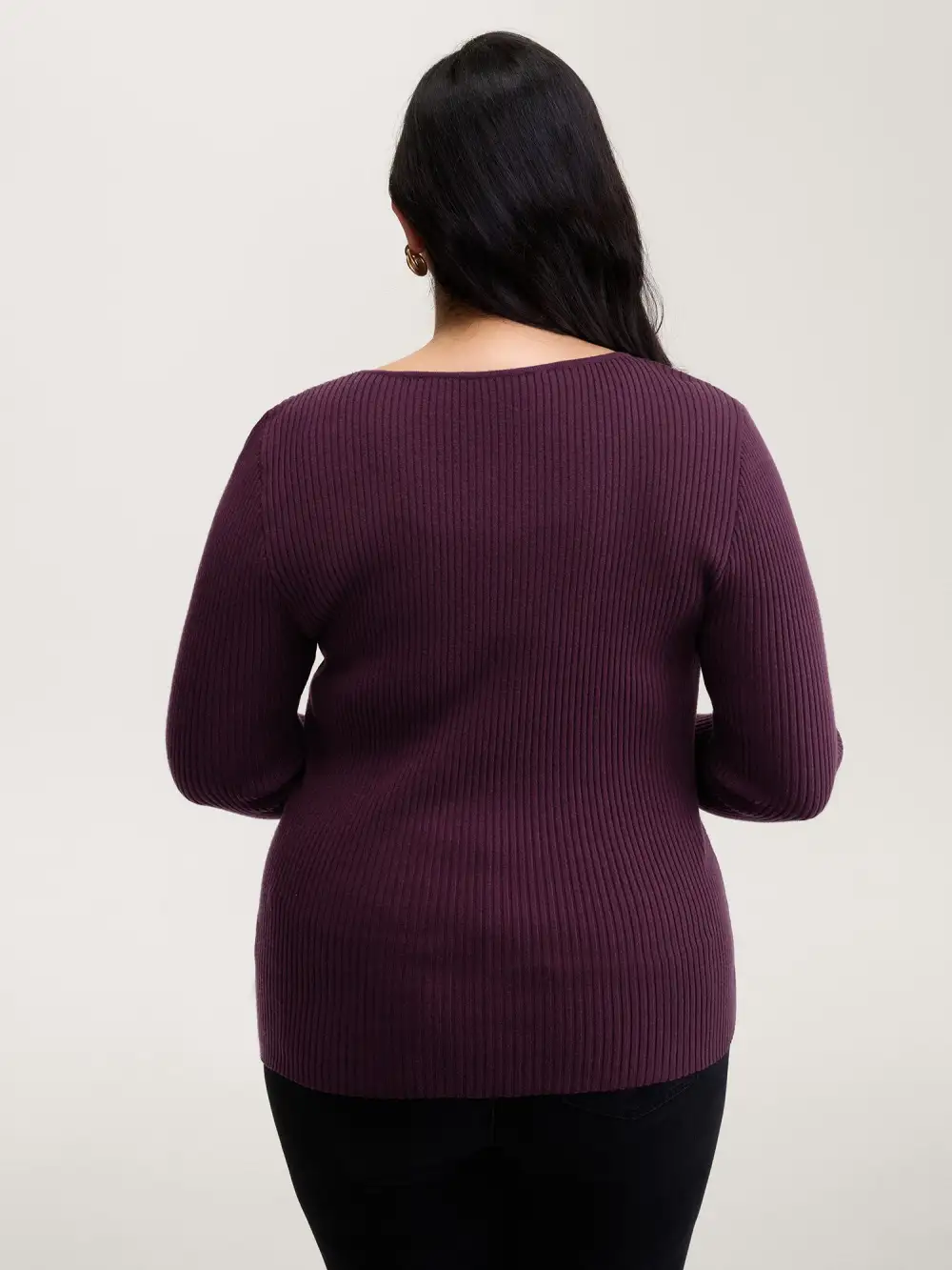 Textured Cut-Out Neckline Fitted Pullover