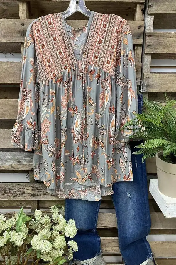 Floral Print Ruffled V-Neck Top