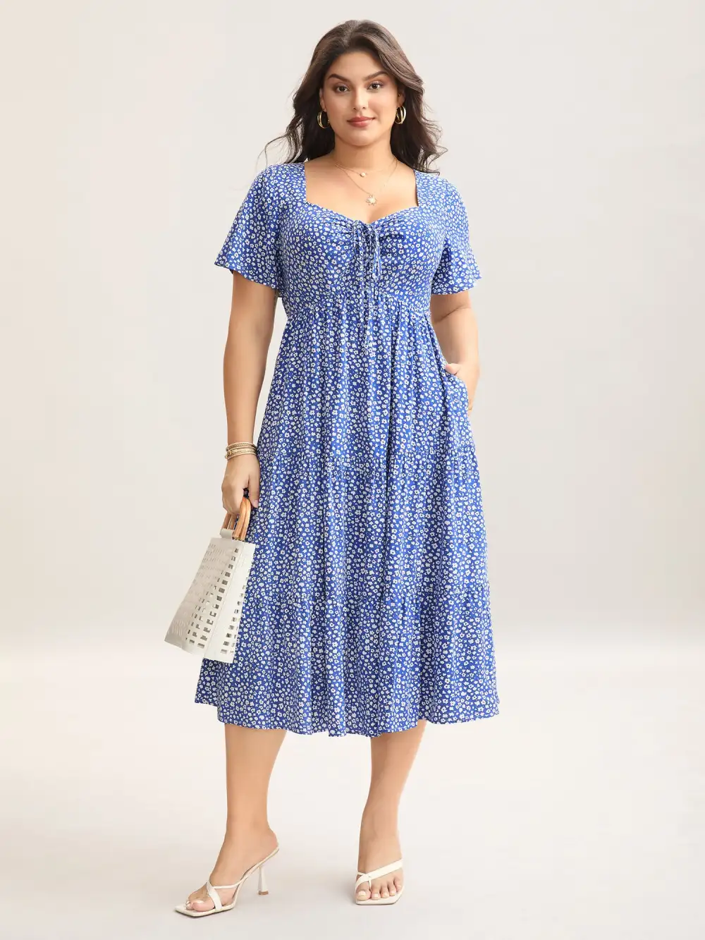 Ditsy Floral Sweetheart Drawstring Pocket Tiered Dress