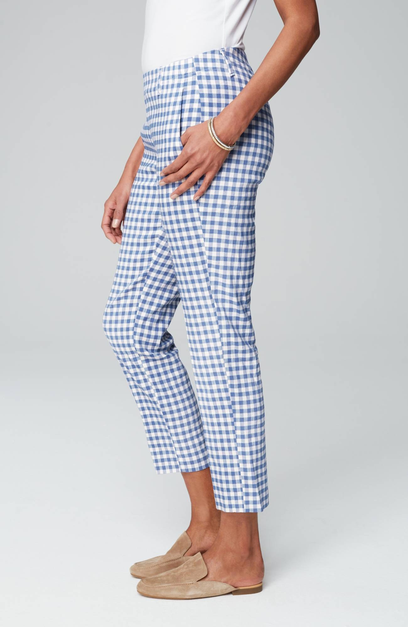 Pintucked Linen-Stretch Slim-Leg Pants