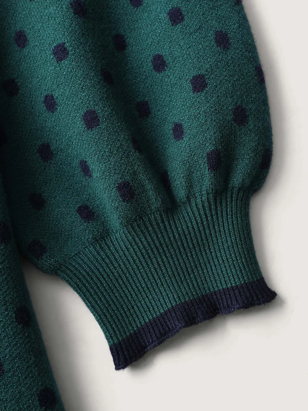 Polka Dots Balloon Sleeve Pullover