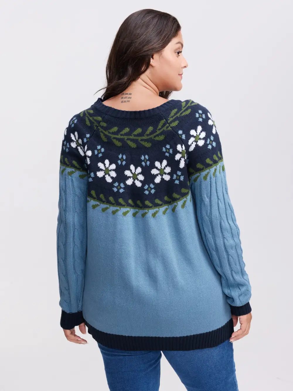 Cable Knit Jacquard Floral Contrast Pullover