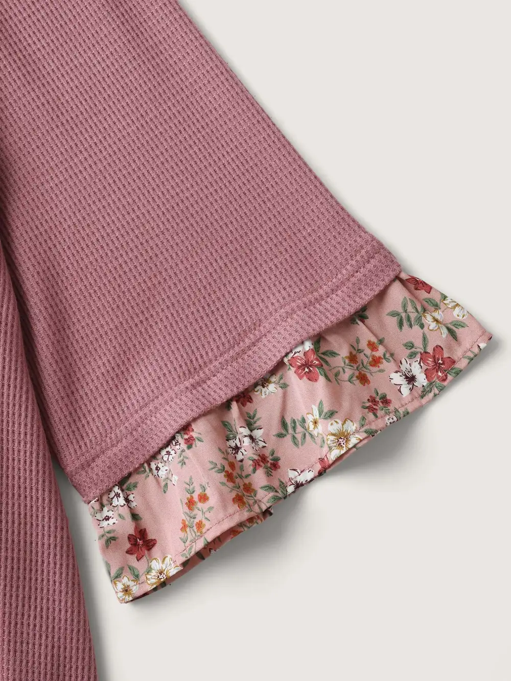 Ribbed Floral Patchwork Ruffled Sleeve T-Shirt