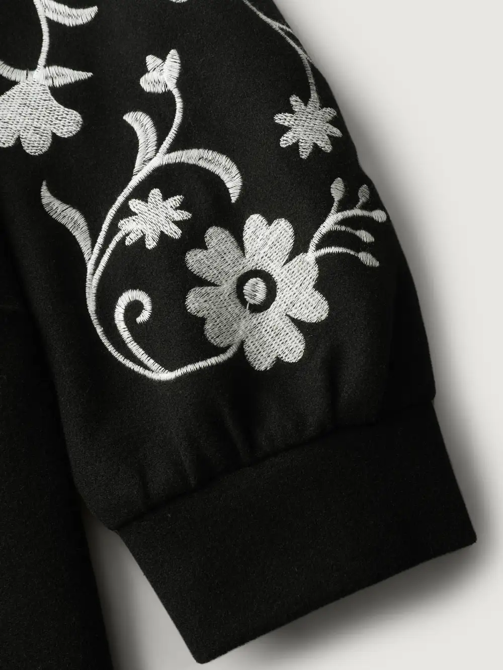 Floral Embroidered Sleeve Slant Pockets Coat