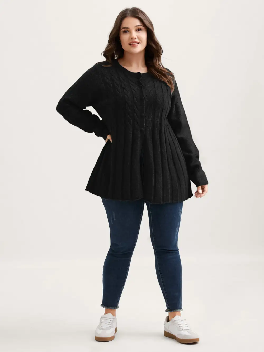 Cable Knit Round Neck Button Knit Cardigan