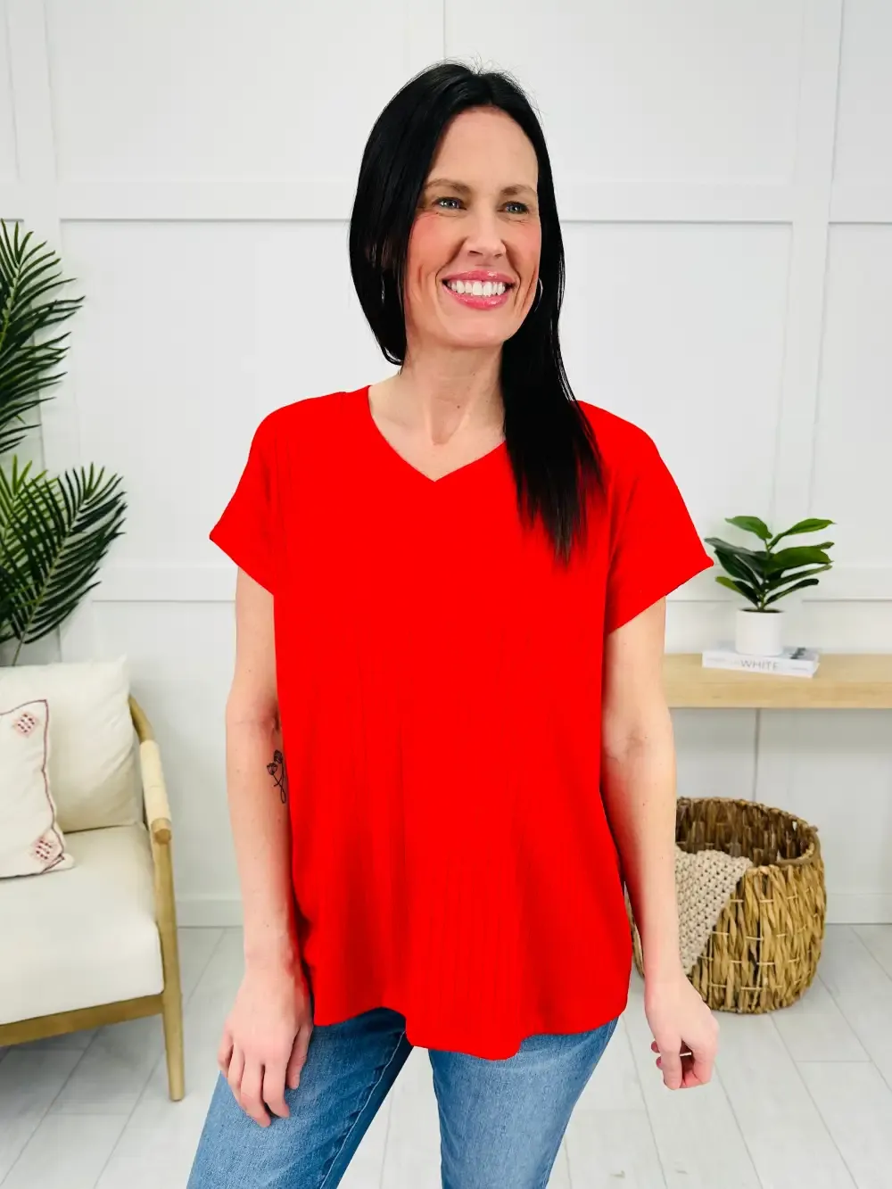 Stay Effortless Top- Multiple Colors!