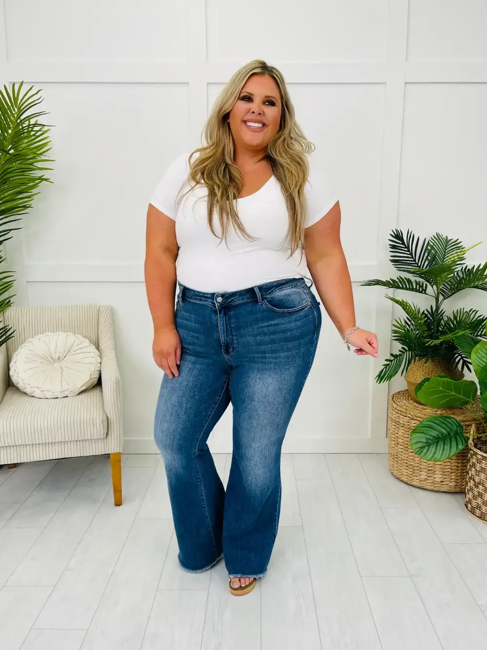 Judy Blue Fade Into You Flare Jeans