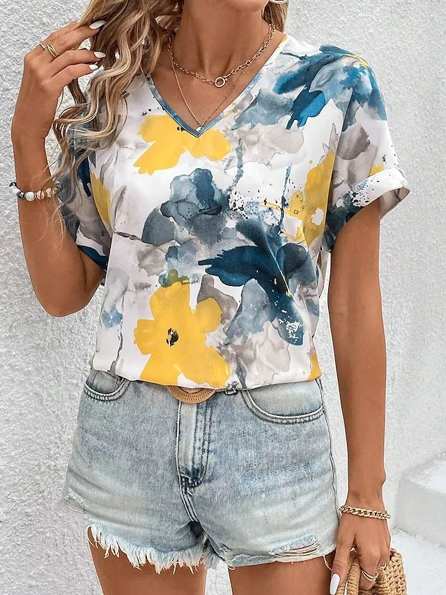 Women's Boho Shirt Tee Paisley Vintage Rainbow Print Blouse V Neck Half Sleeve Casual Short Sleeve Ethnic Summer Spring Shirts