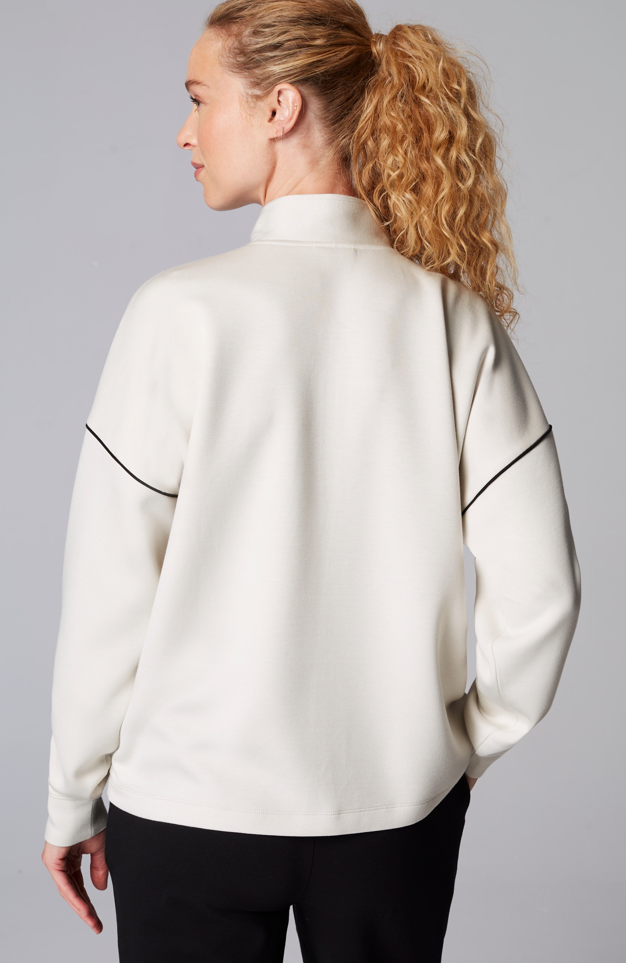 Fit Sleek Double-Knit Piped Quarter-Zip