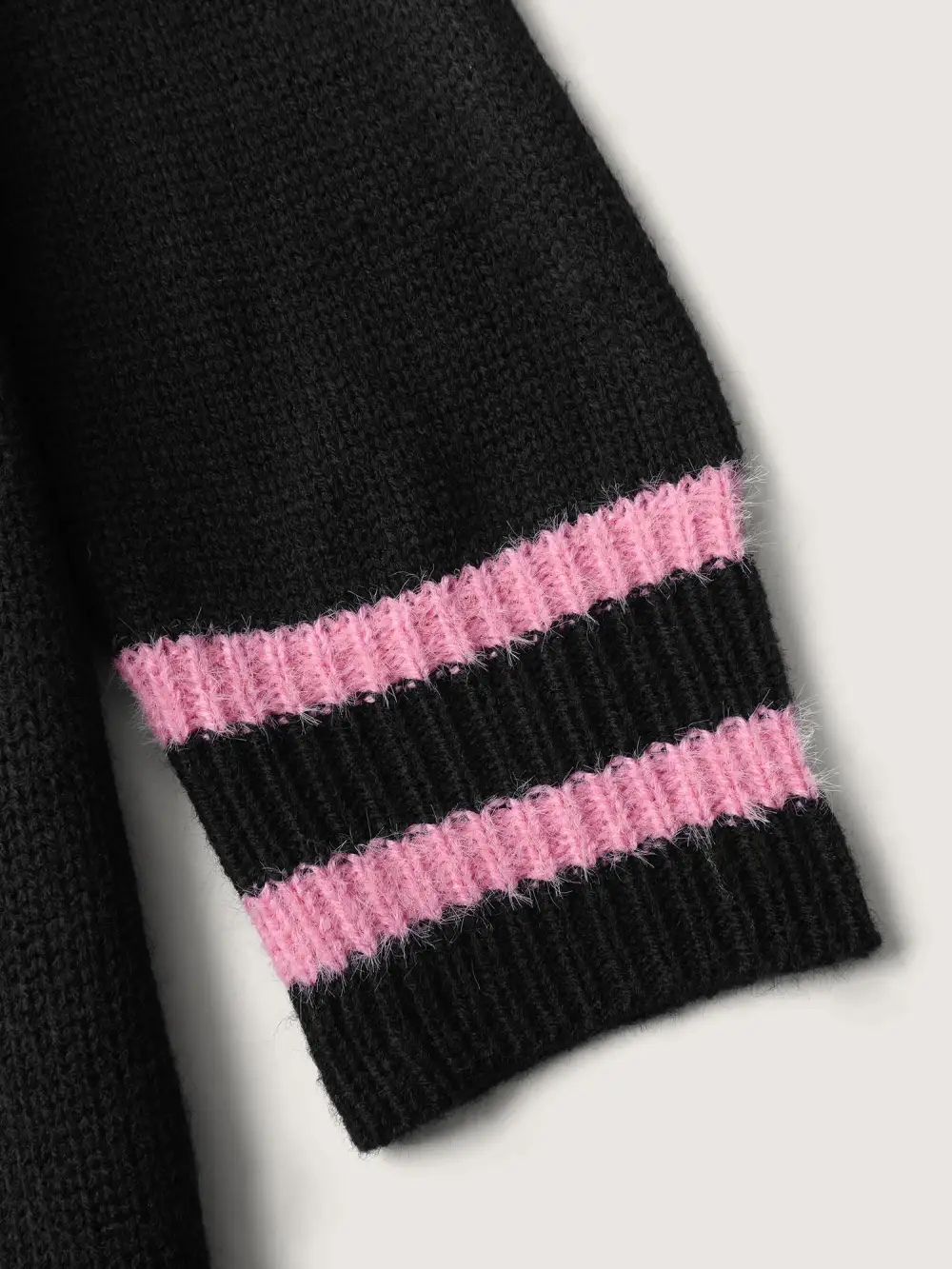 Heart Motif Textured Contrast Pullover