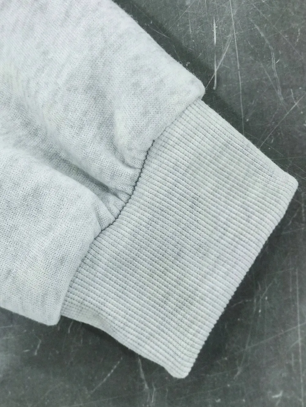 Half Zipper Pullover Sweatshirt With Long Sleeves