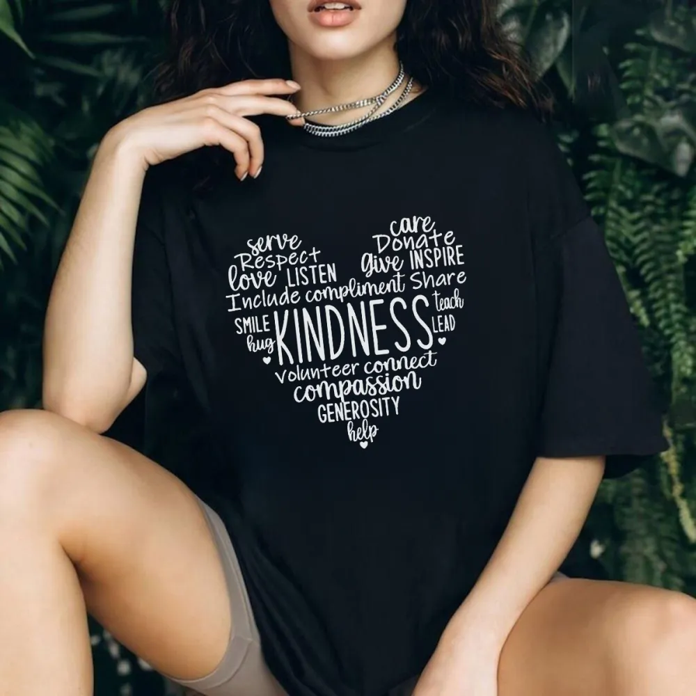 T-Shirt With A Heart Pattern Combining 