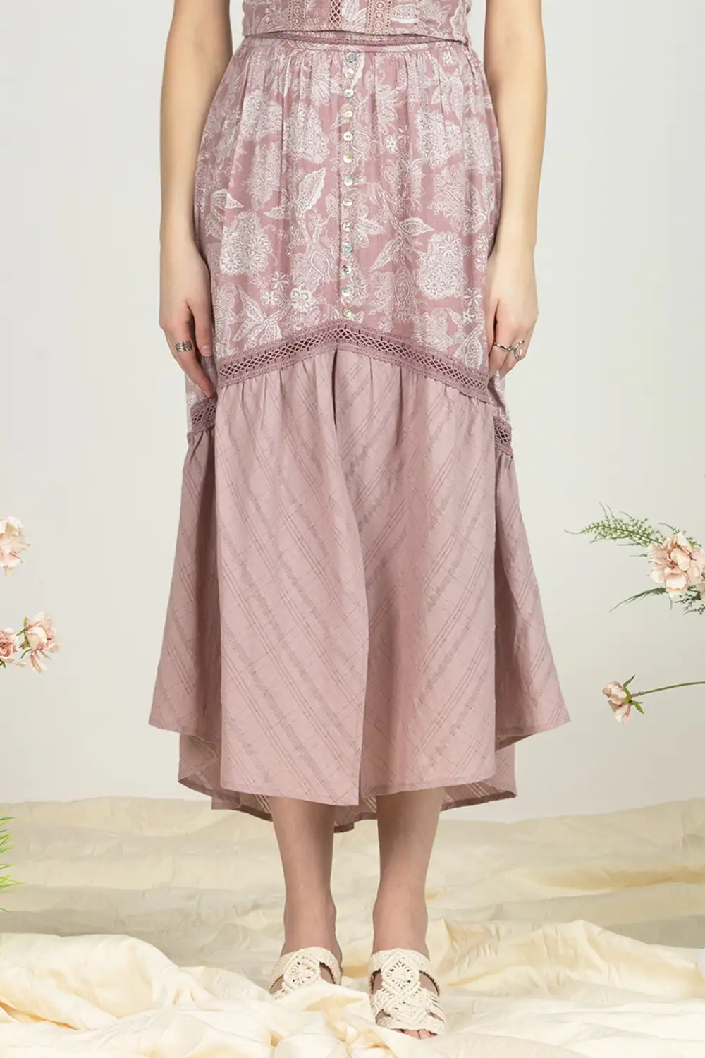 Mixed Print Buttoned Long Skirt