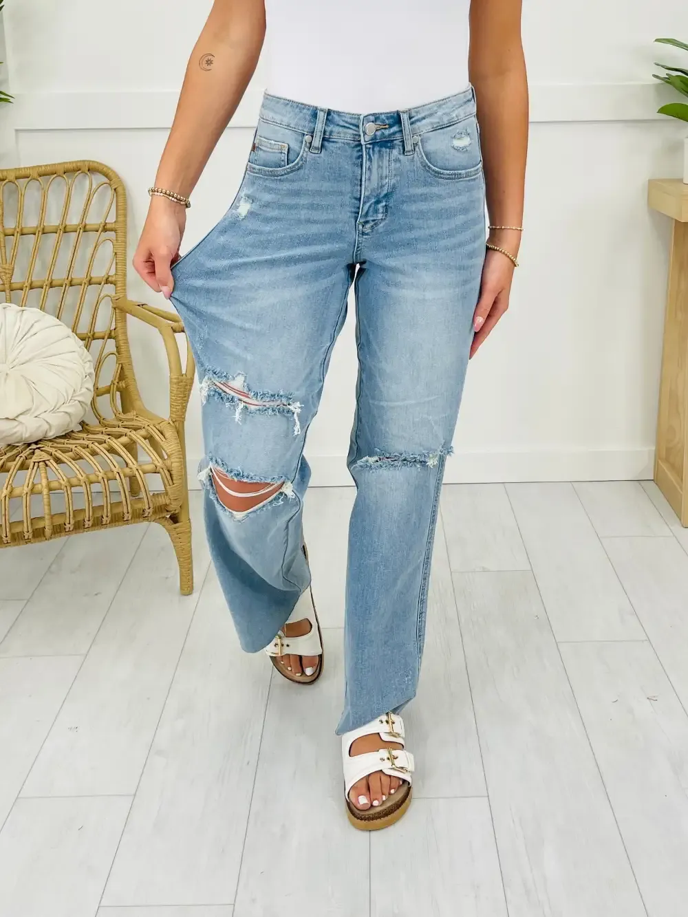 Judy Blue Play It Cool Tummy Control Wide Leg Jeans