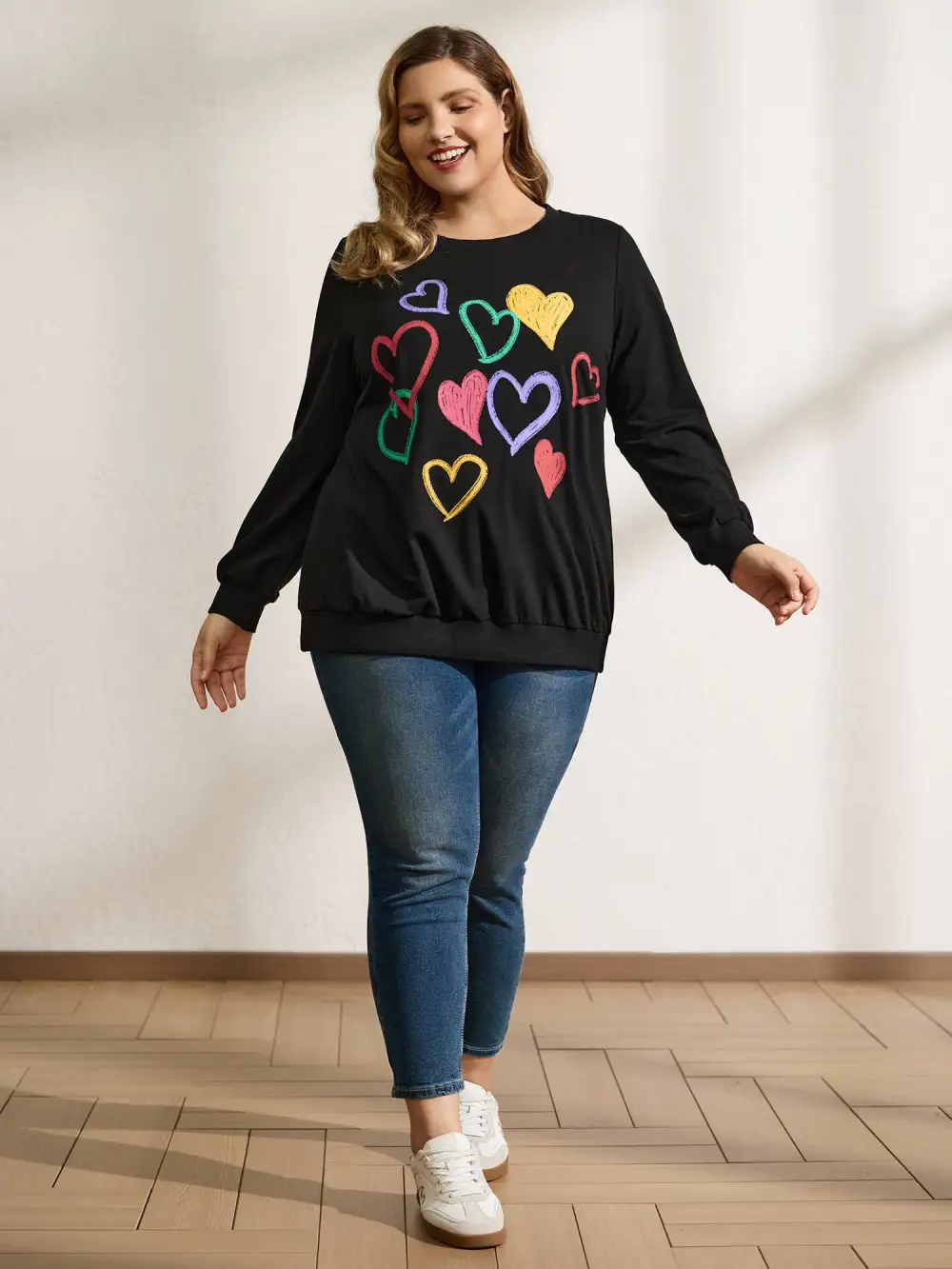 Colorful Foam Printed Hearts Stretchy Hem Sweatshirt