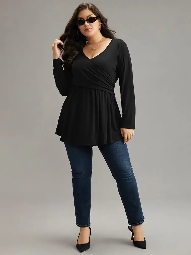 Solid Crossover V Neck Ruffle Hem T-Shirt