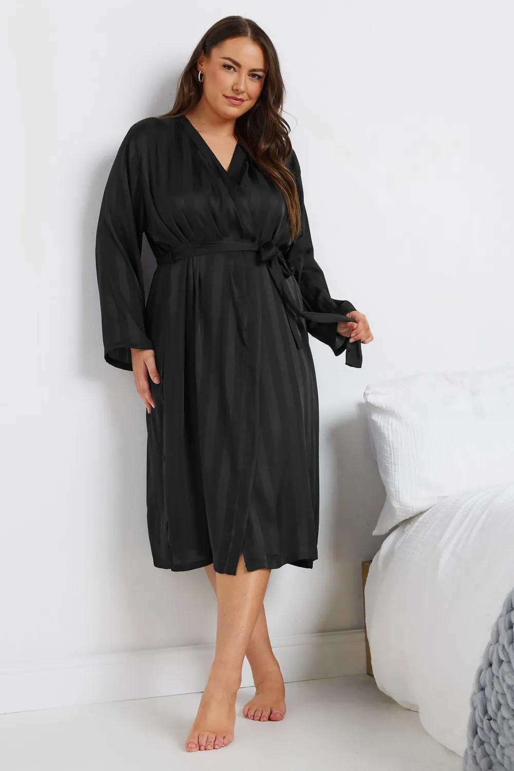 YOURS Curve Red Stripe Jacquard Satin Robe