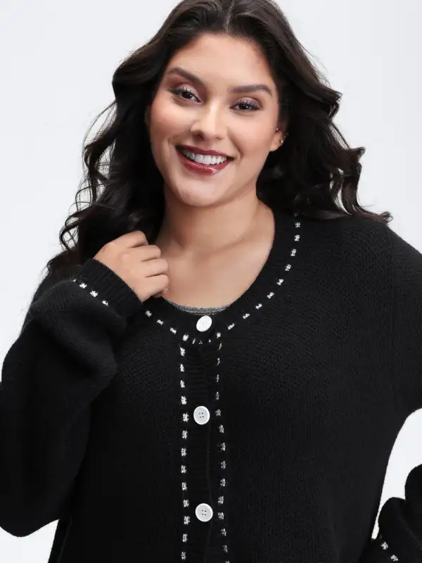 Arc Hem Textured Color Contrast Knit Cardigan