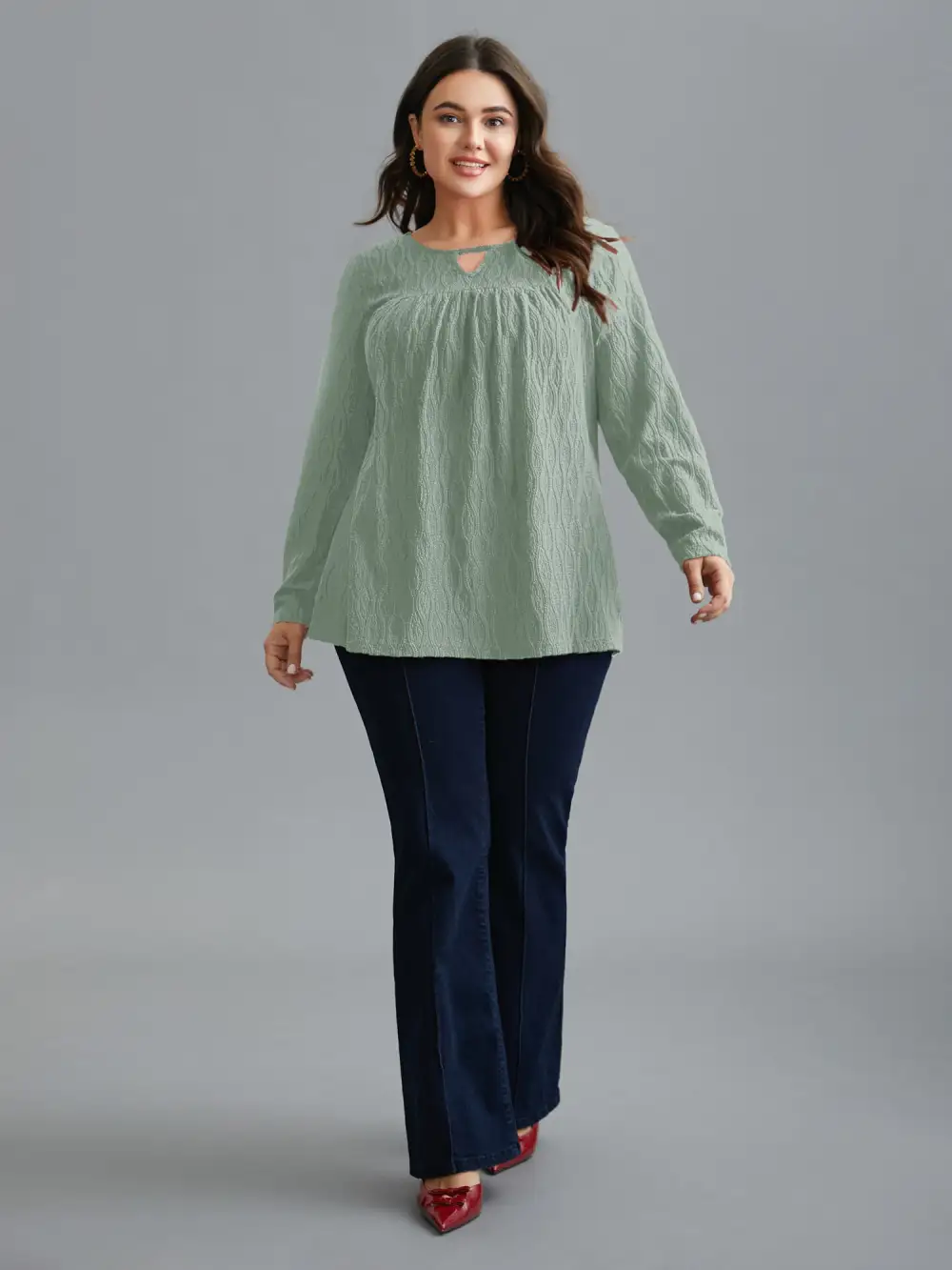 Textured Keyhole Gathered Knit Top