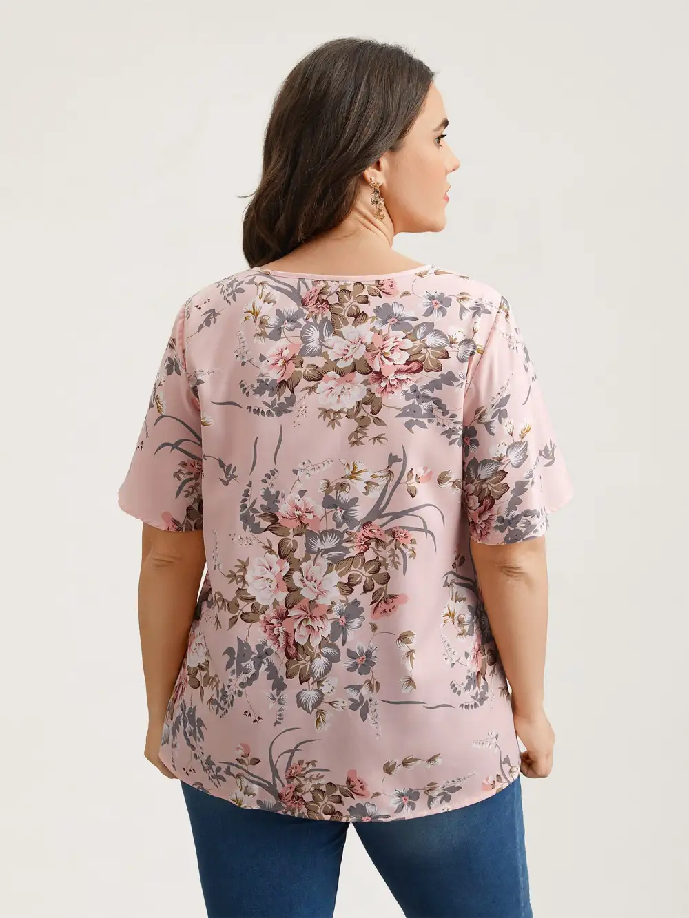 Spring Pattern Neck Cut-Out Pleated Shirt